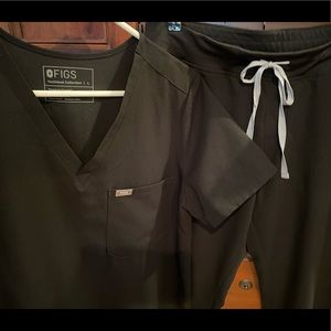 Set of Figs Scrubs * Jogger pant and Technical collection top * Large * Black